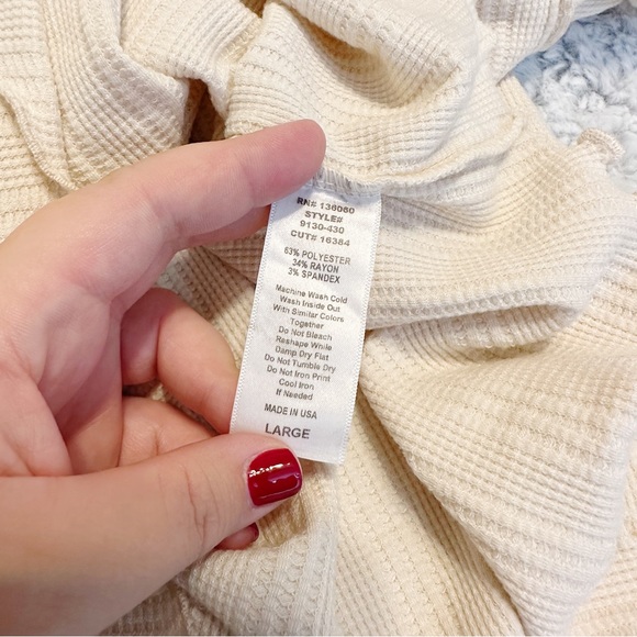 NWT Project Social T Soren Thermal Off the Shoulder Top - Picture 8 of 8